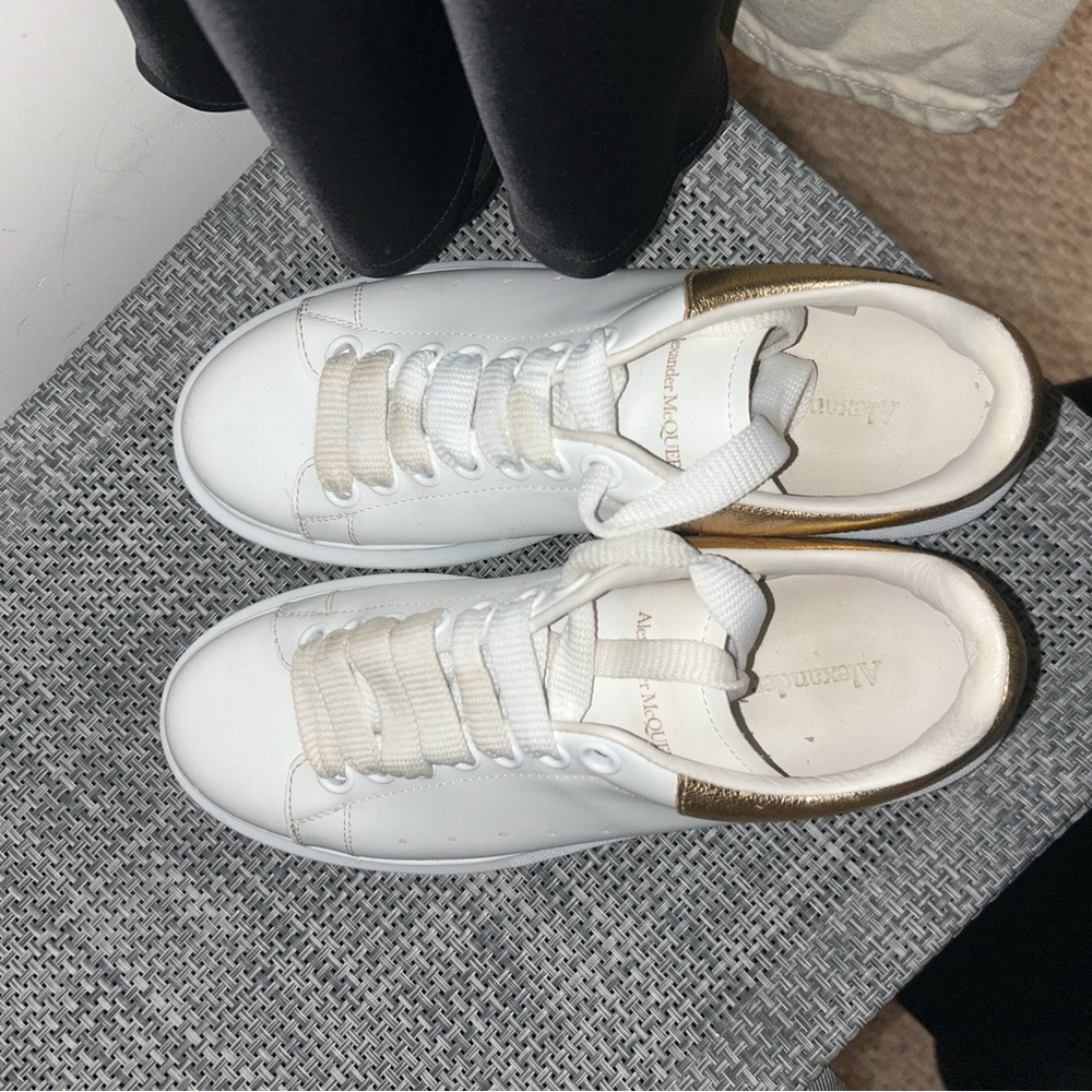 Alexander McQueen sneakers - Picture 4 of 7